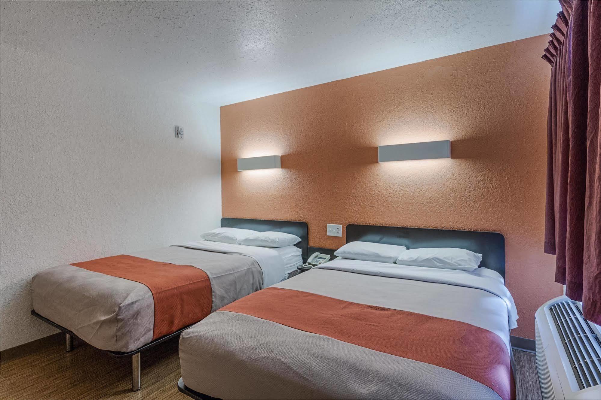 Motel 6-Oshkosh, Wi Exteriér fotografie